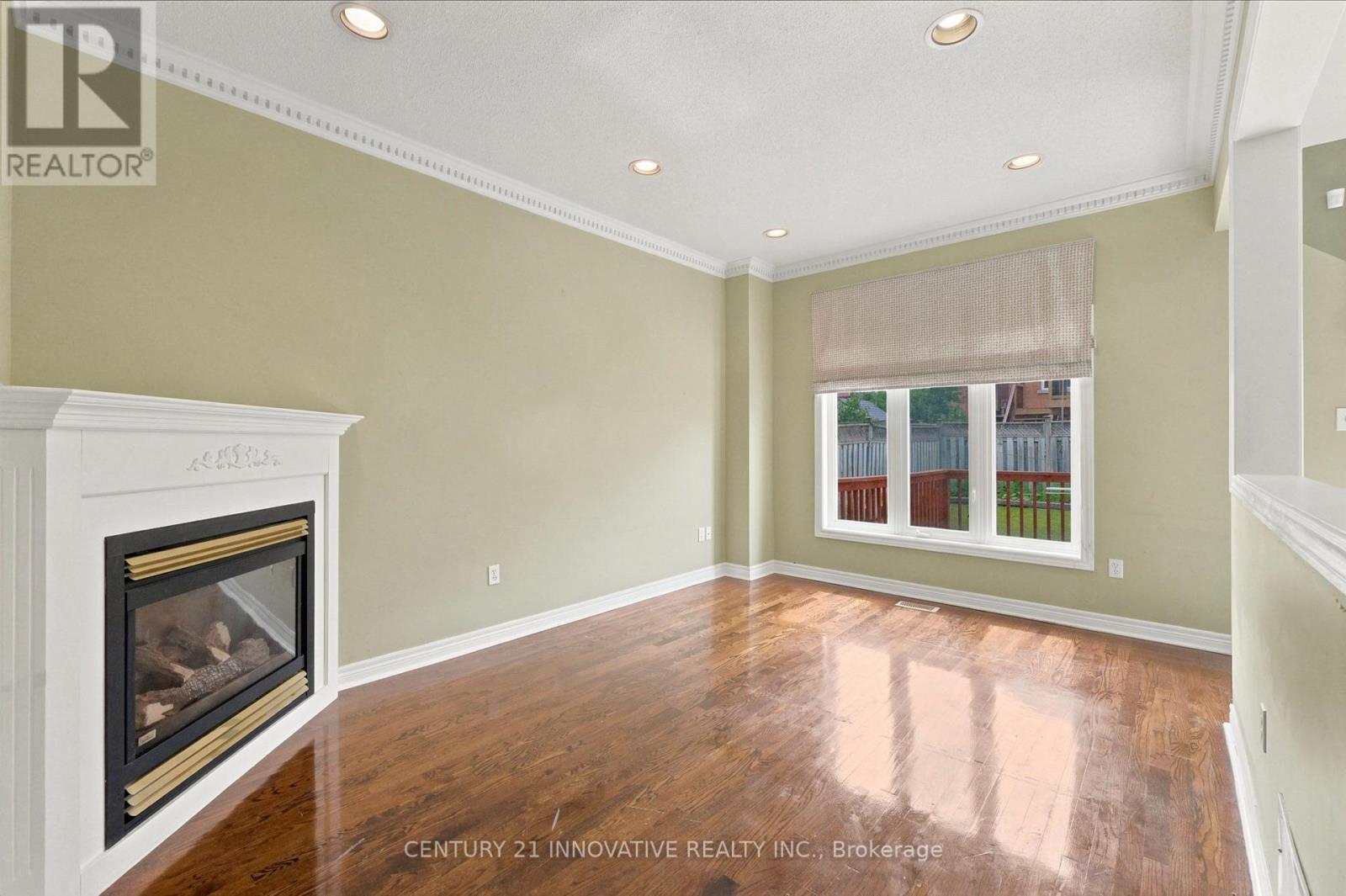 57 AVENIDA STREET NE - 13