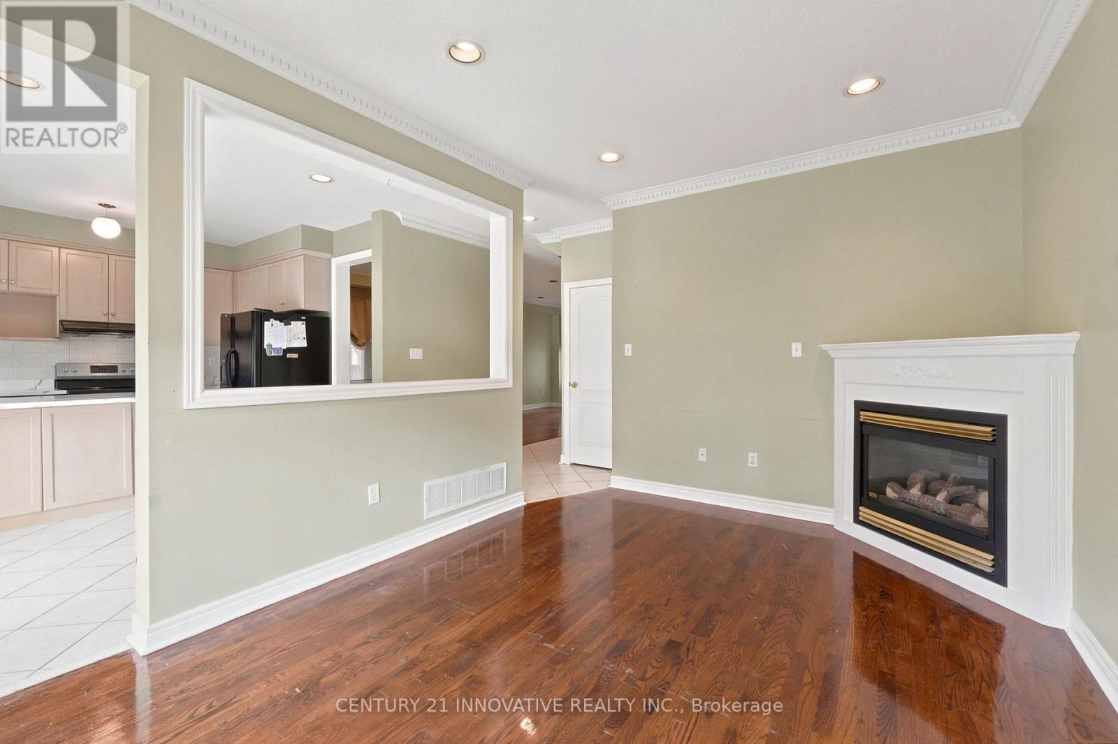 57 AVENIDA STREET NE - 14