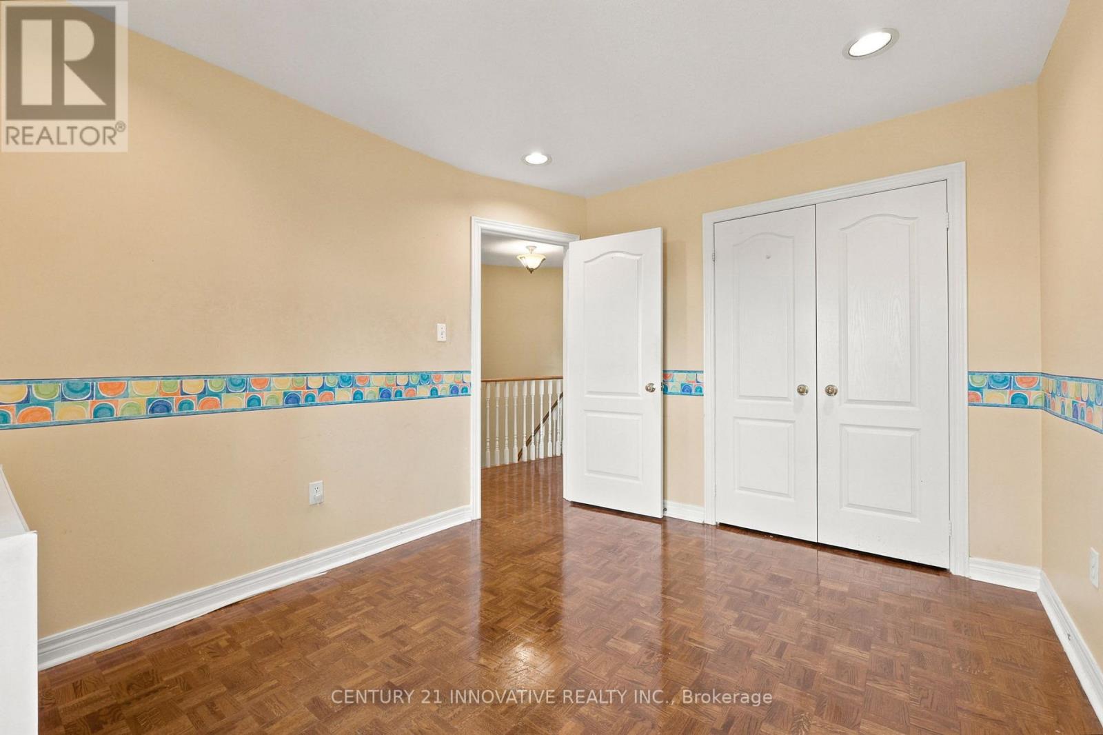 57 AVENIDA STREET NE - 29