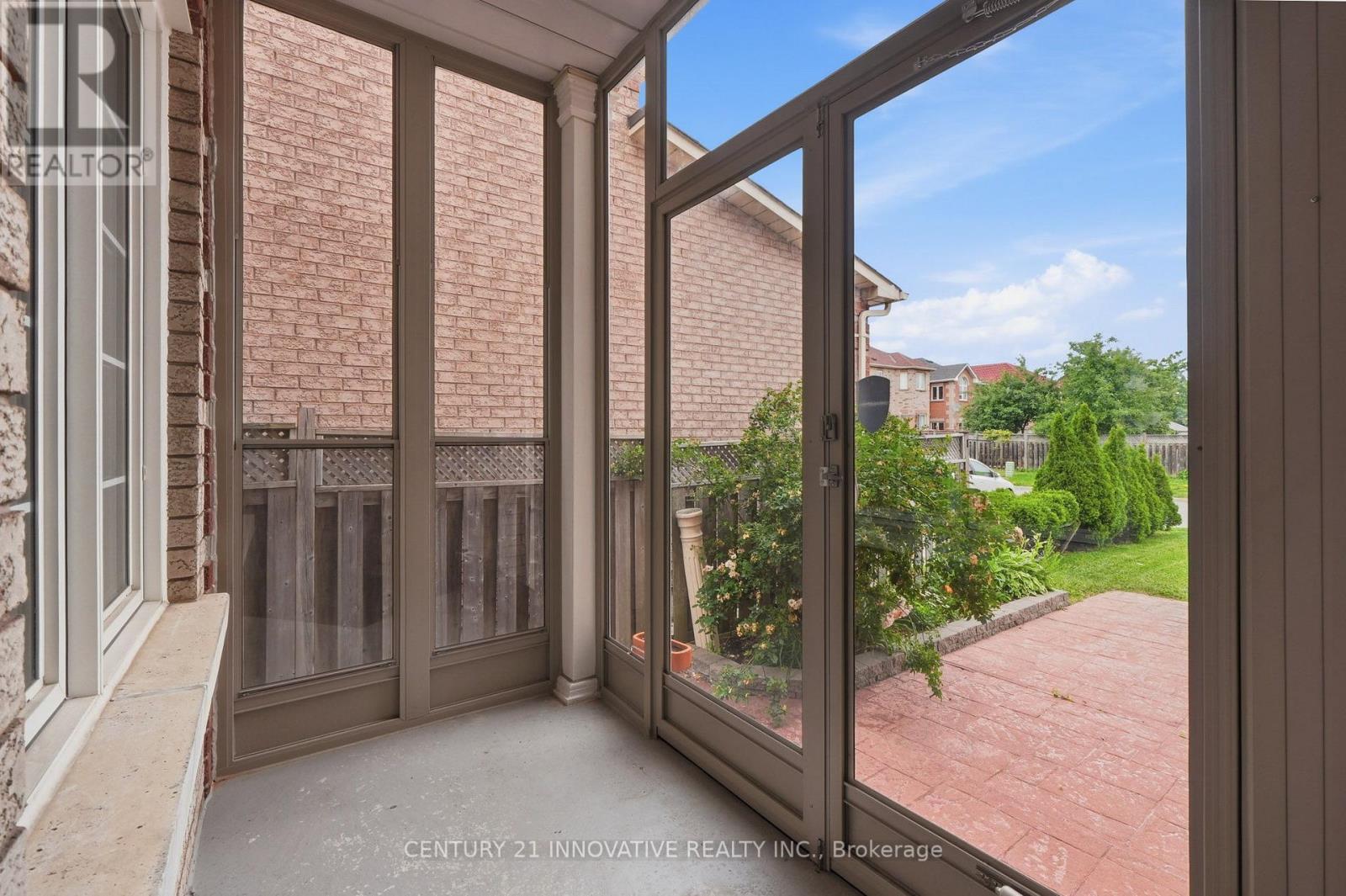 57 AVENIDA STREET NE - 3