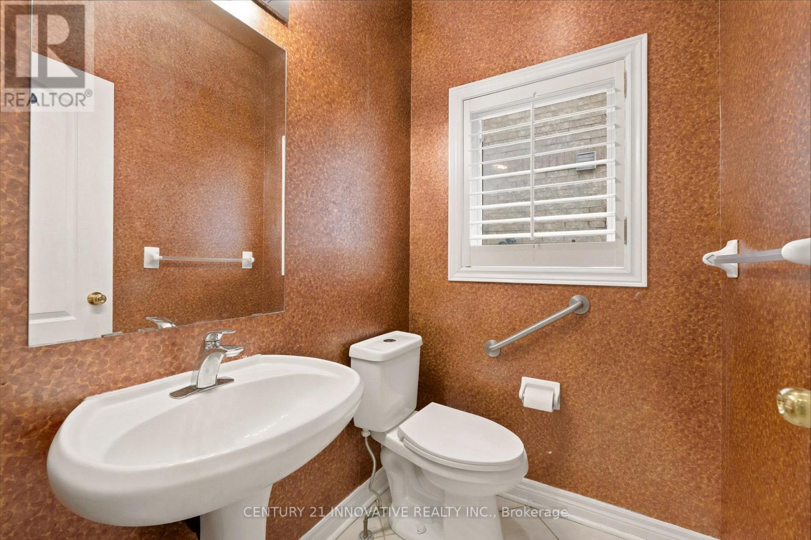57 AVENIDA STREET NE - 6