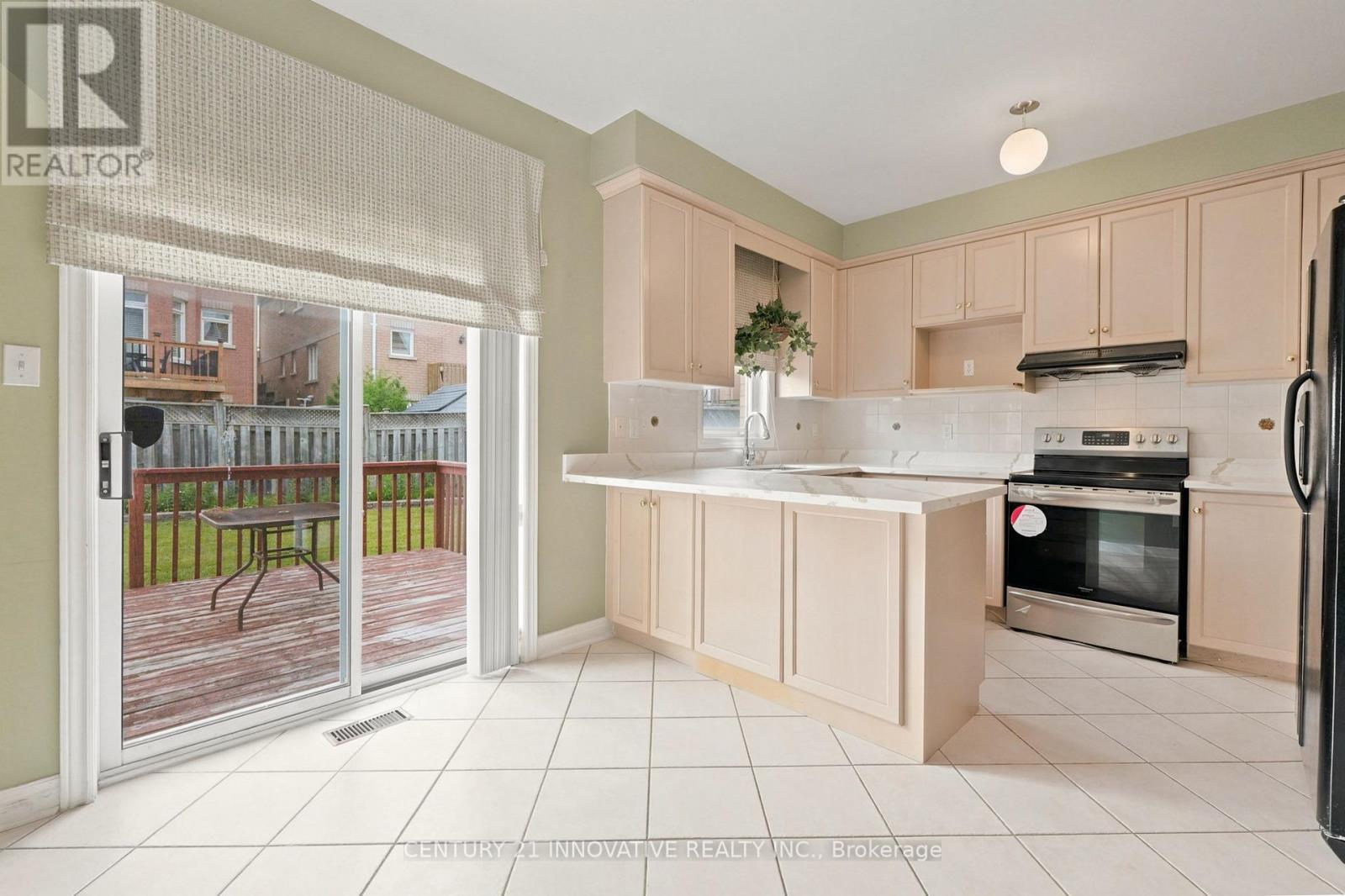 57 AVENIDA STREET NE - 9