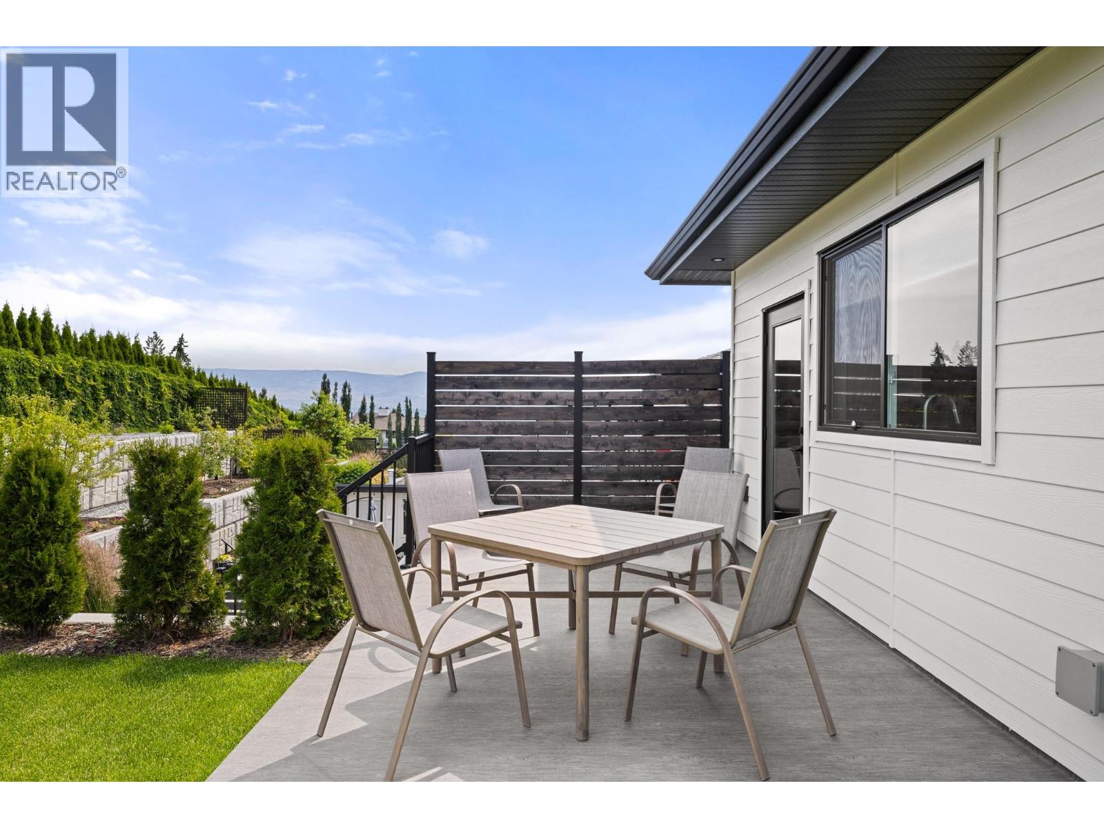 712 Lake Court - 22