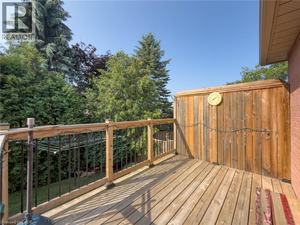 60 ATTWOOD Drive - 41