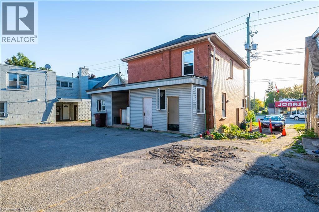 229 WATER Street N - 7