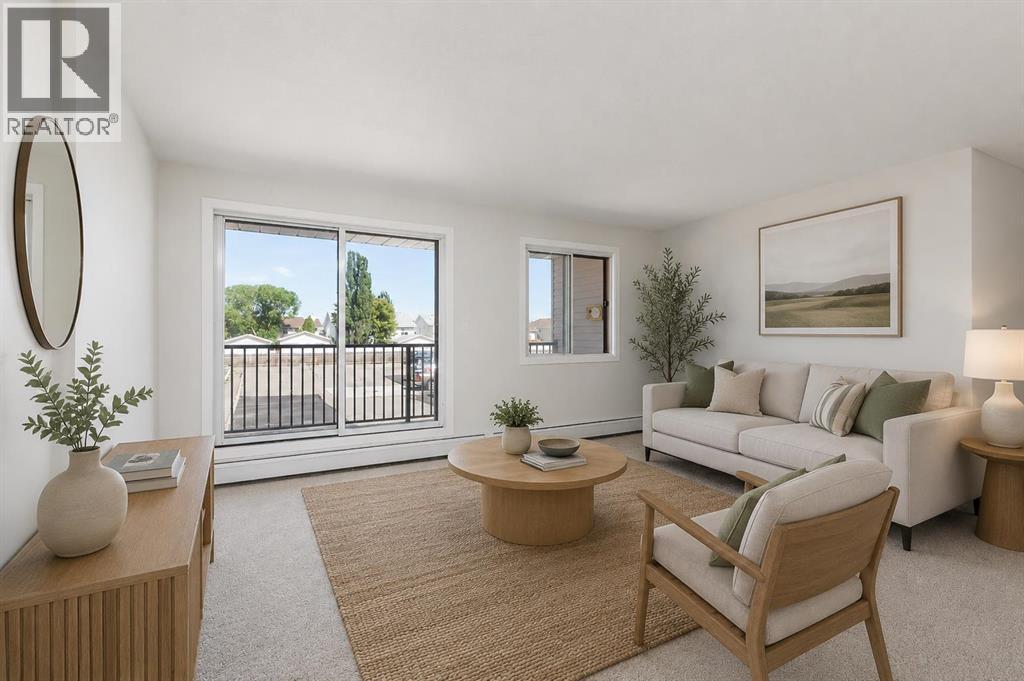 #216 85 Foxbend Crescent N - 3