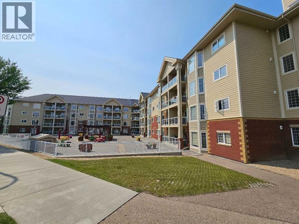 #227 6 Michener Boulevard - 20