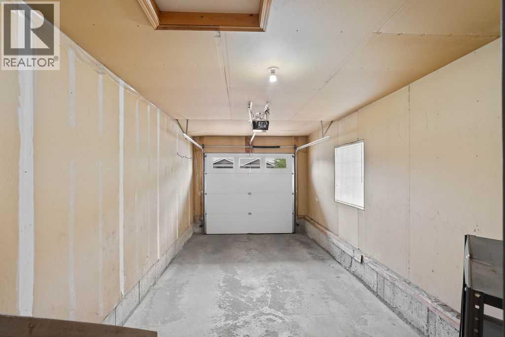 31 Silvergrove Close NW - 31