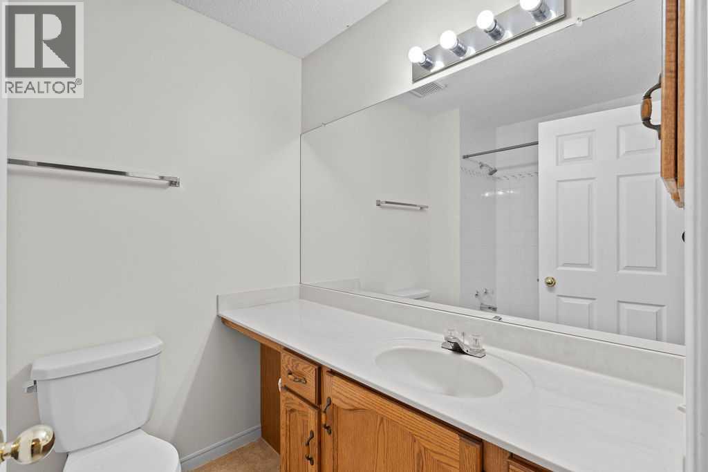 31 Silvergrove Close NW - 27