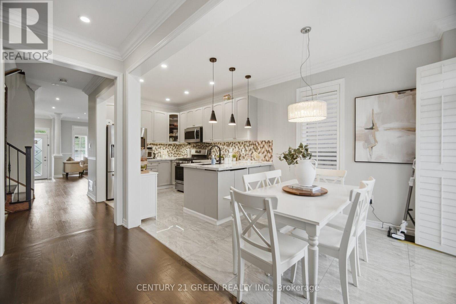 399 SAVOLINE BOULEVARD - 19