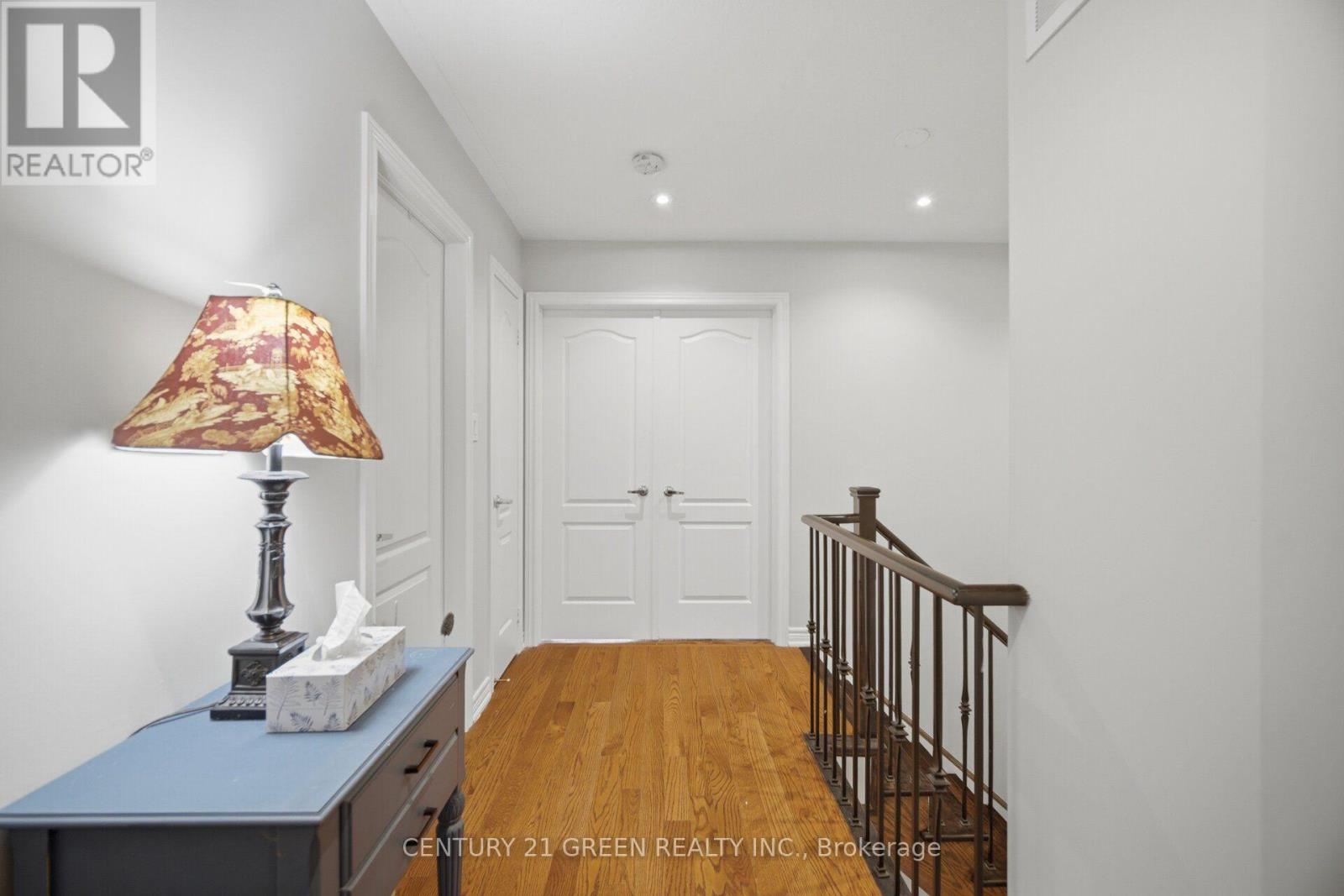 399 SAVOLINE BOULEVARD - 28