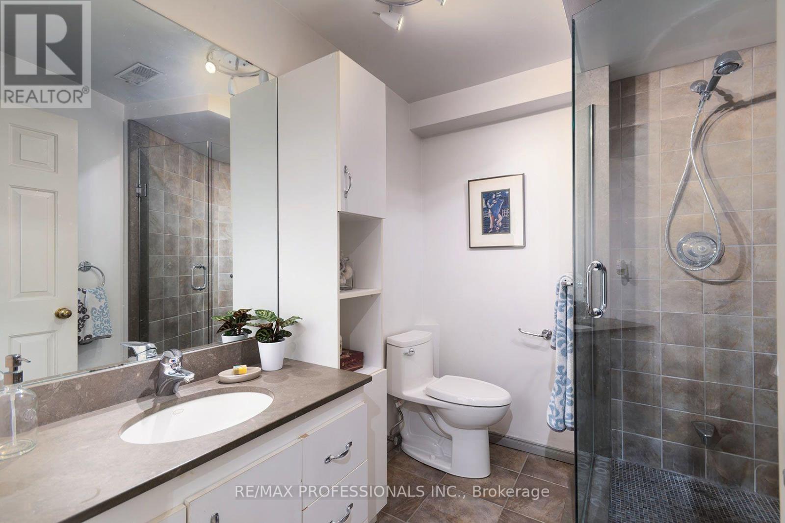 1820 SHADY CREEK COURT - Image 32