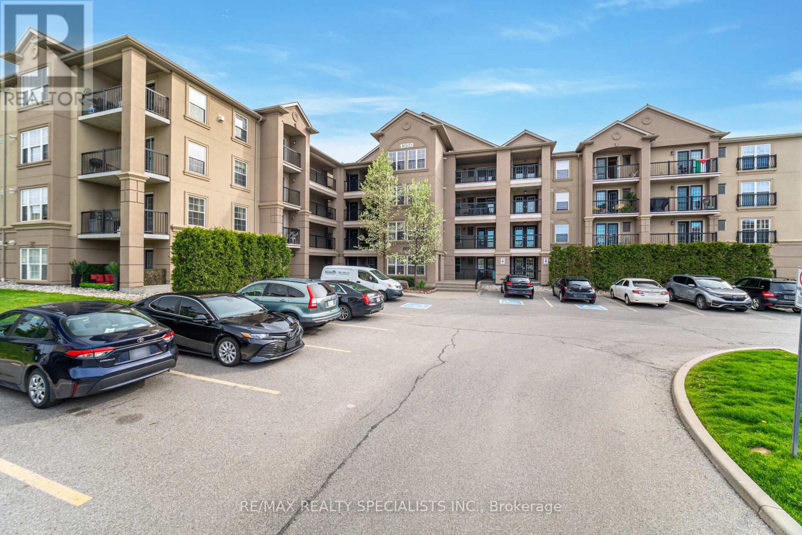 #412 1350 MAIN STREET E - 2