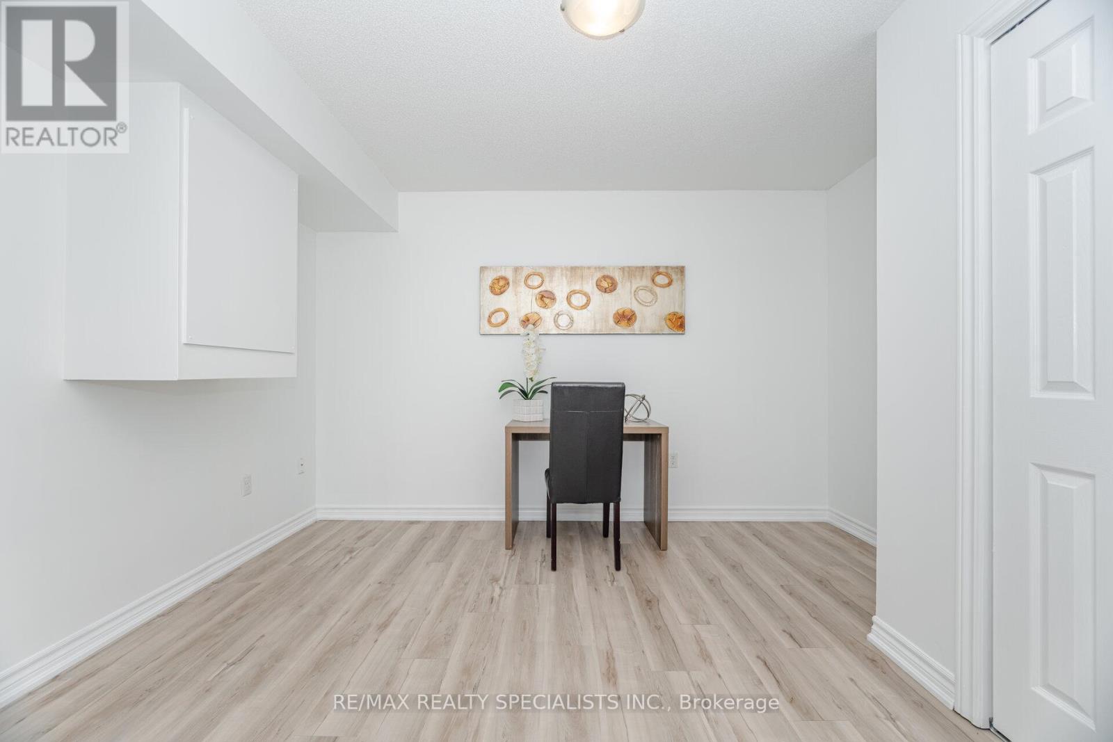 #412 1350 MAIN STREET E - 30