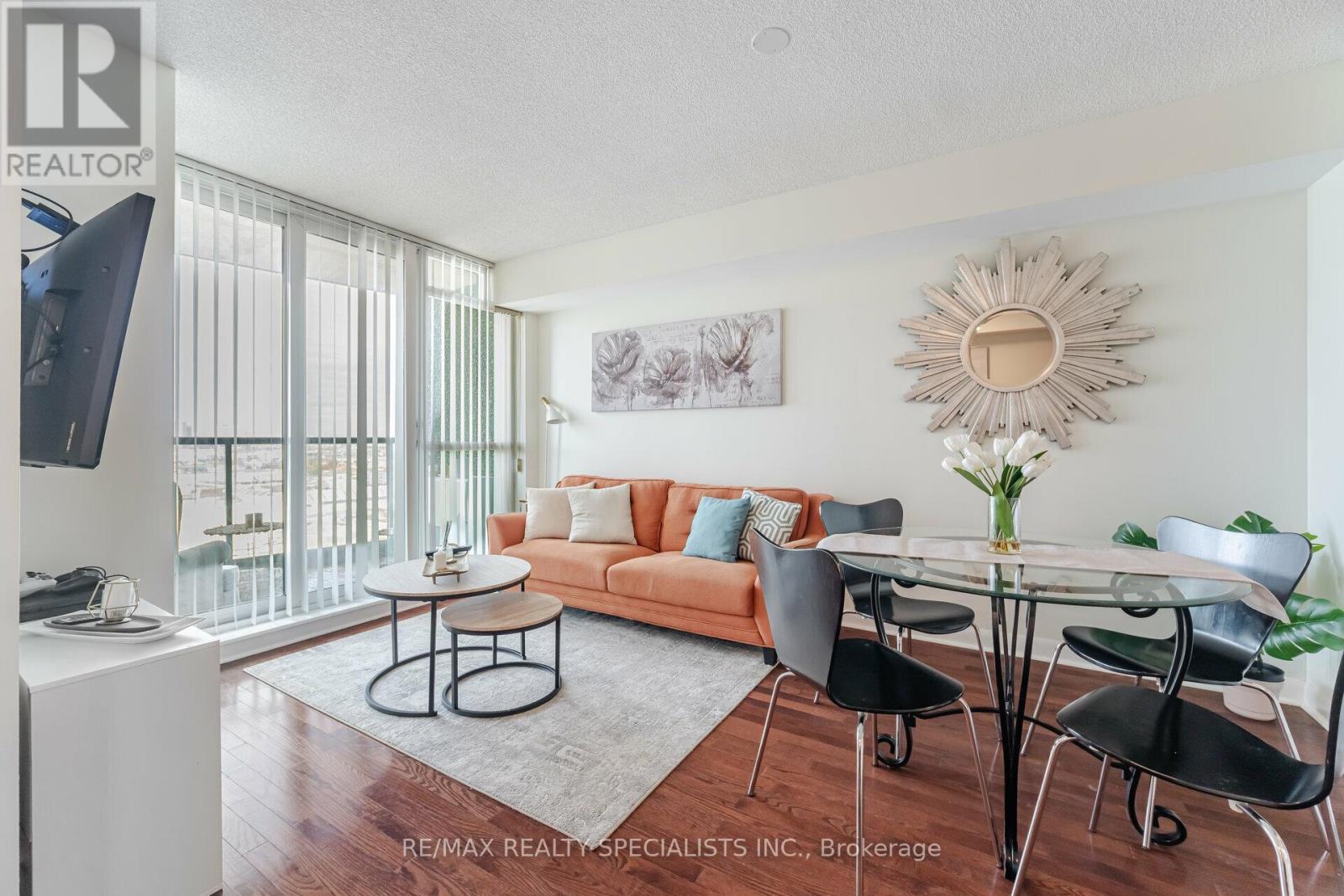 #1609 235 SHERWAY GARDENS ROAD - 16