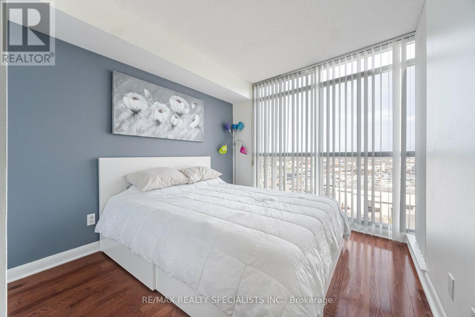 #1609 235 SHERWAY GARDENS ROAD - 21