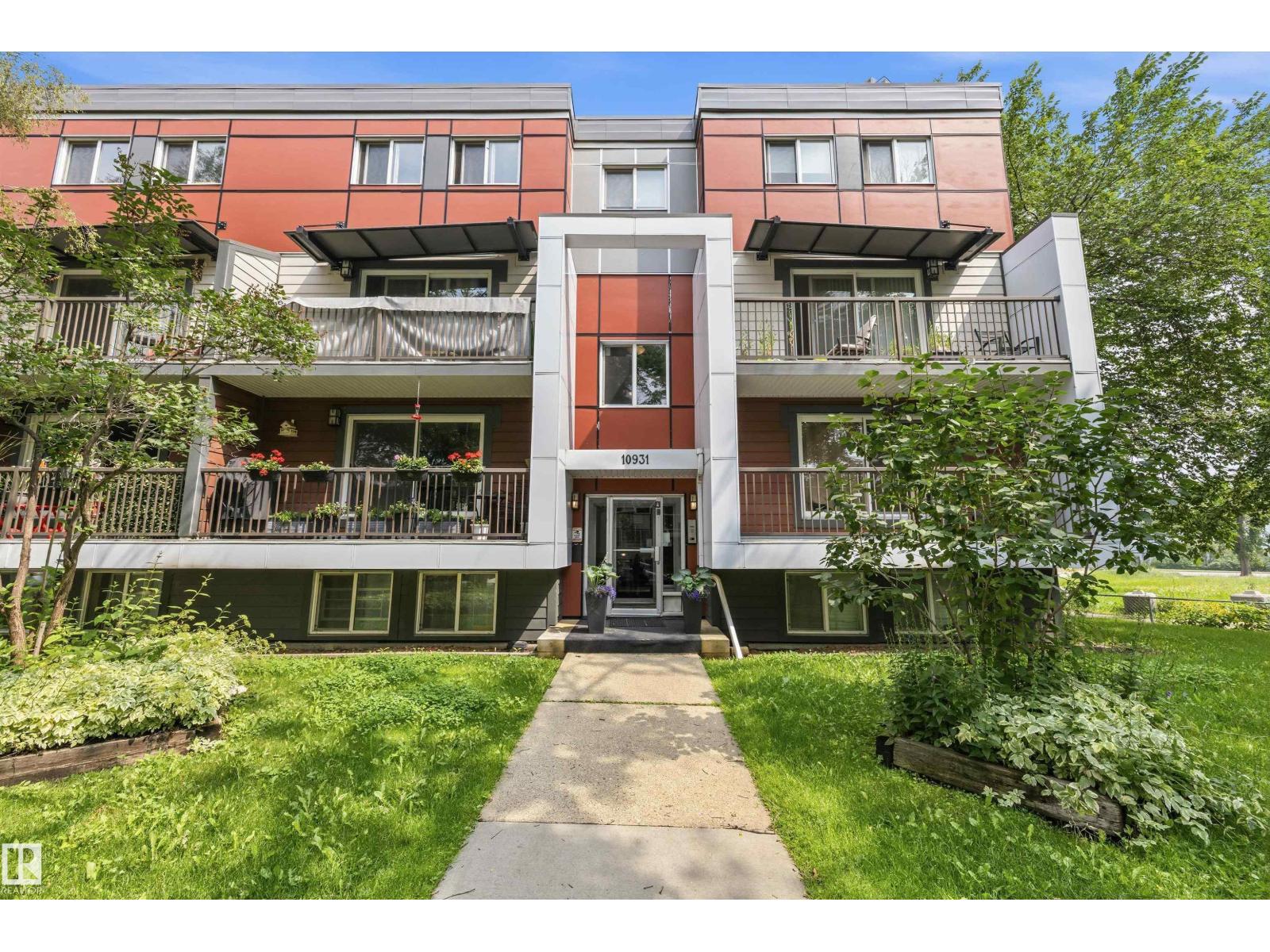 #8 10931 83 ST NW - 12