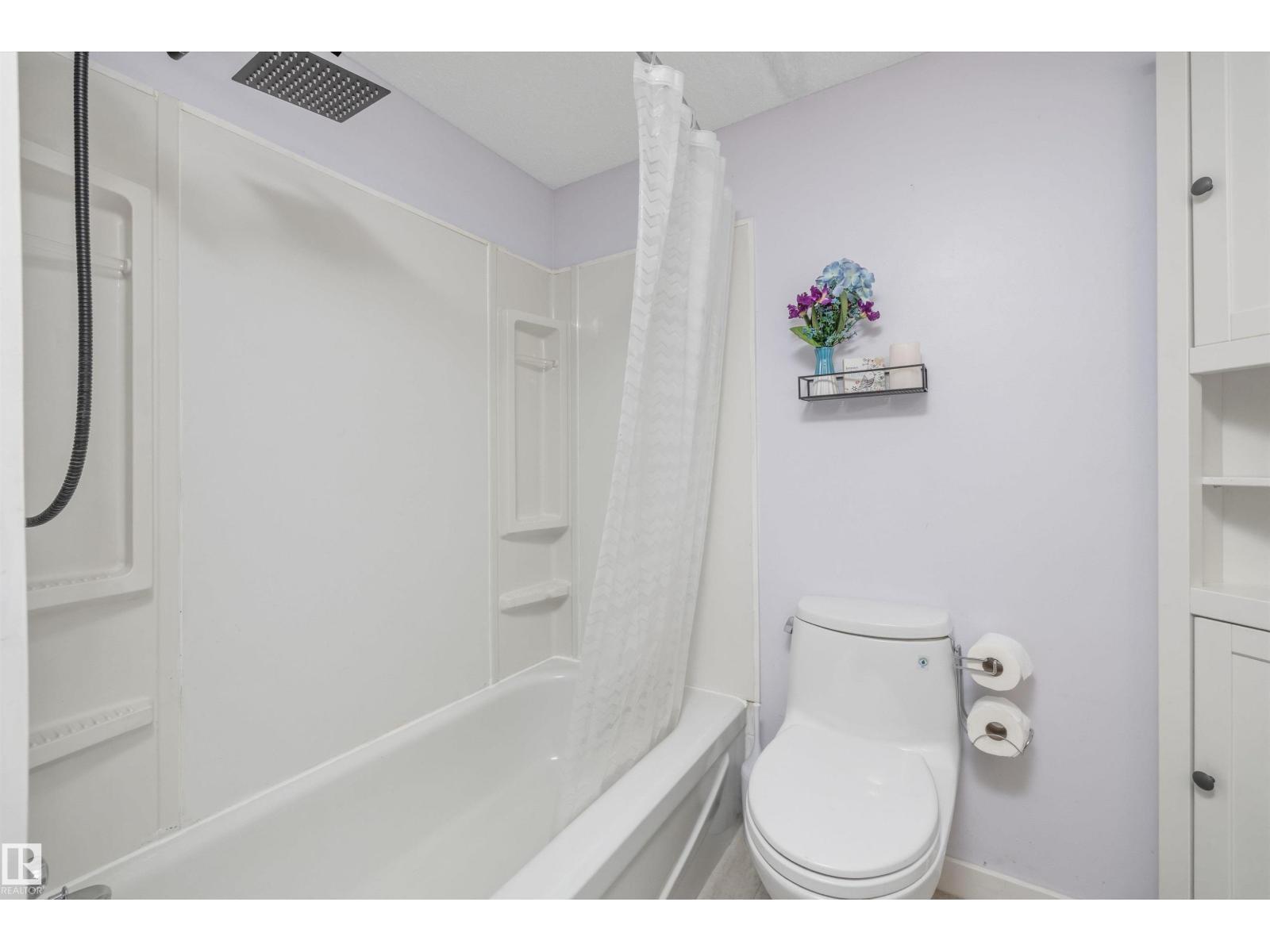 #8 10931 83 ST NW - 23