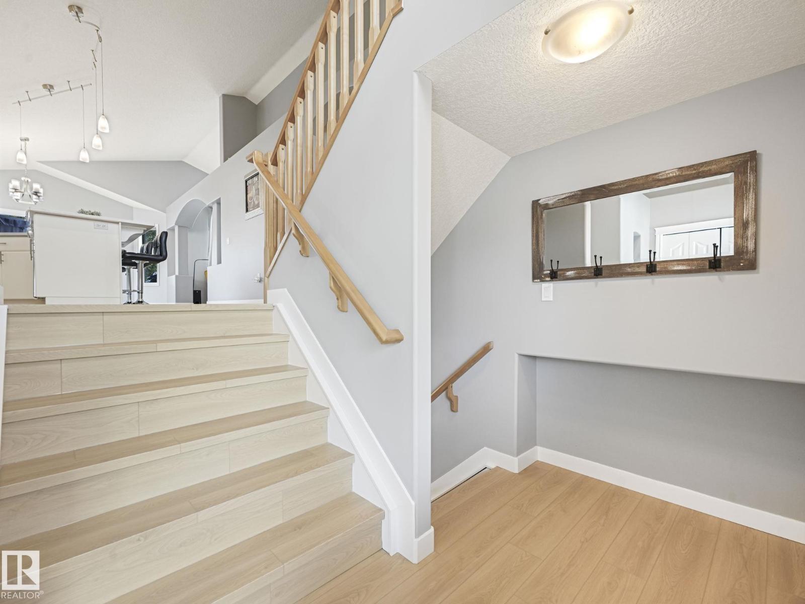 4115 58 ST - 37
