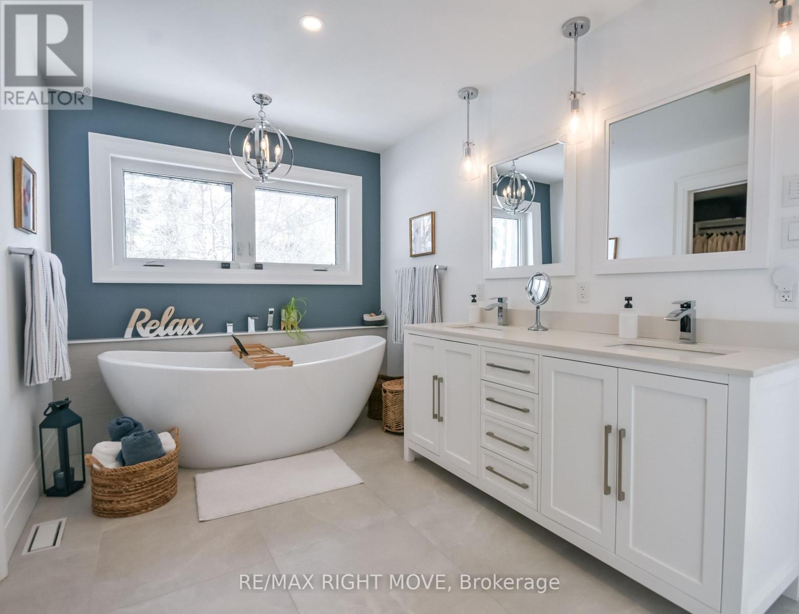 1189 WOODLAND DRIVE - 25