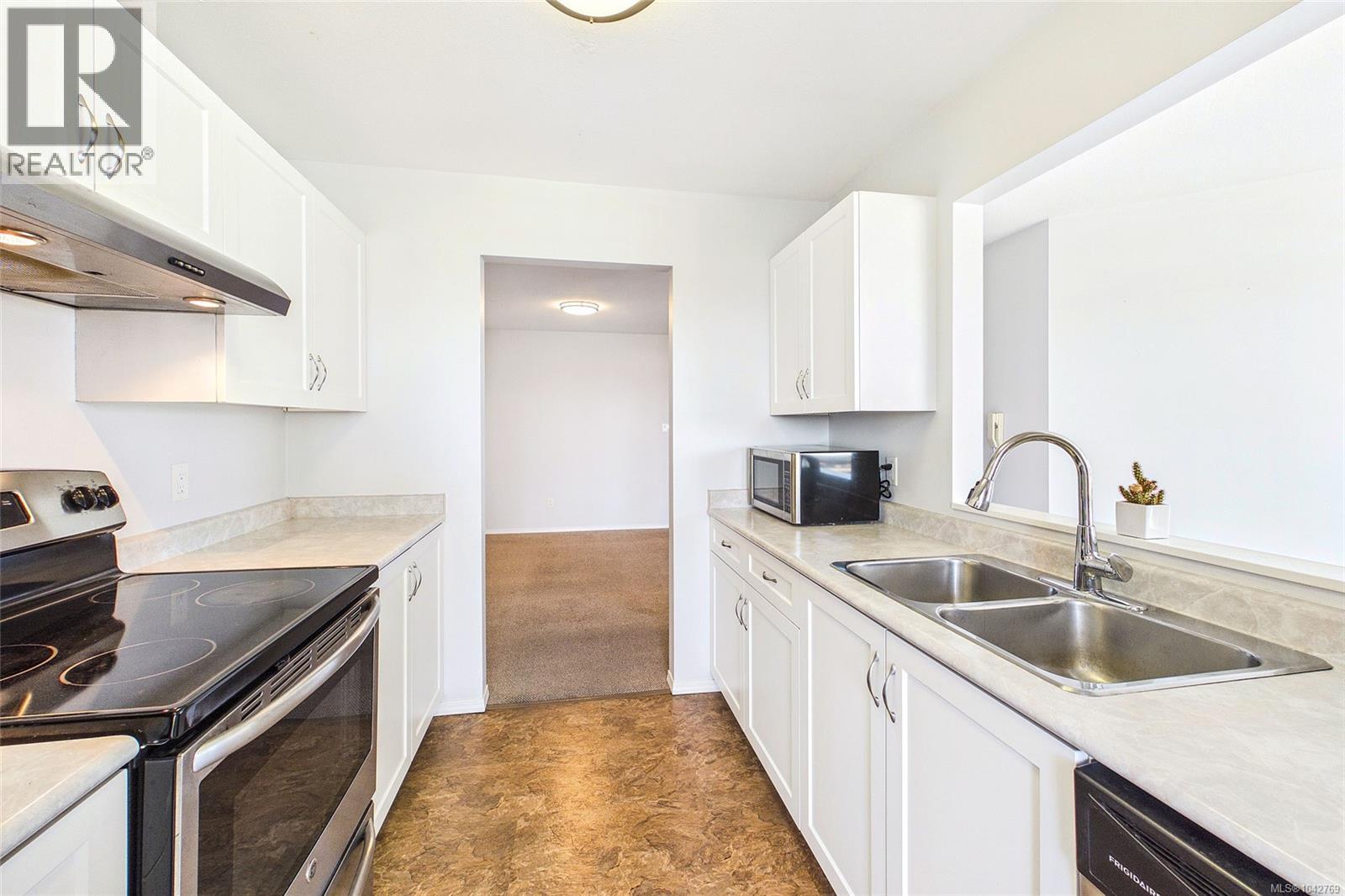 #304 327 Prideaux St - 12