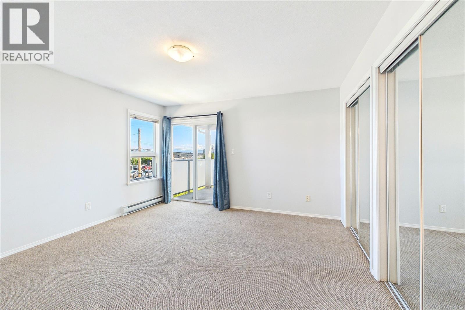 #304 327 Prideaux St - 24