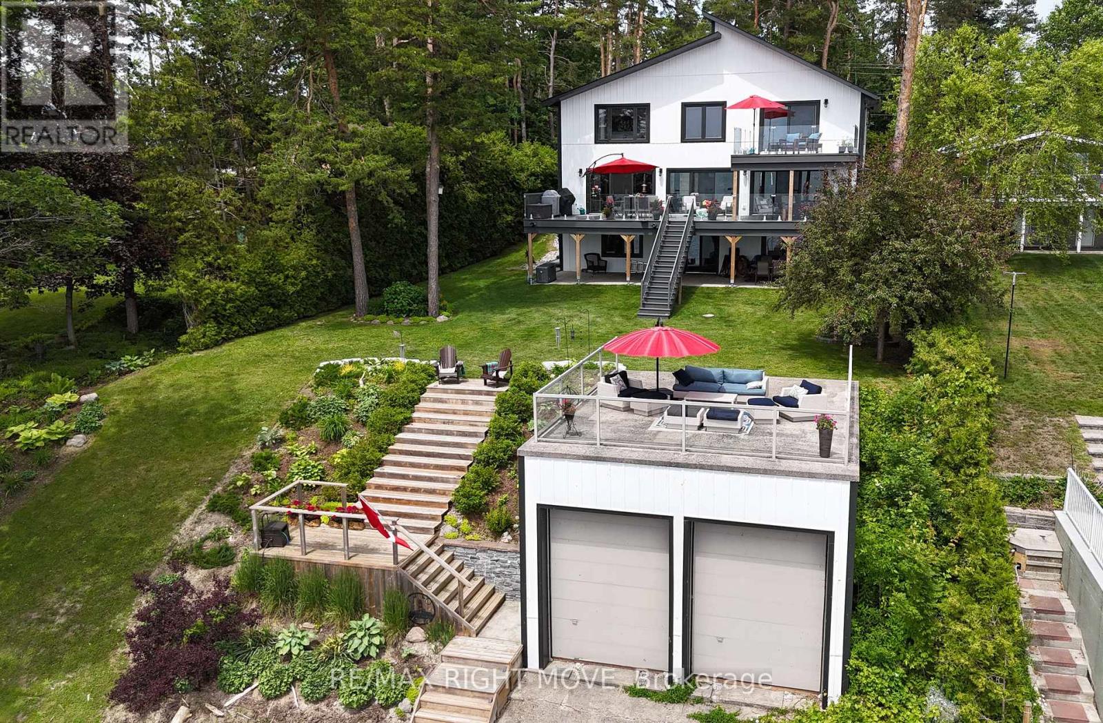 1189 WOODLAND DRIVE - 40