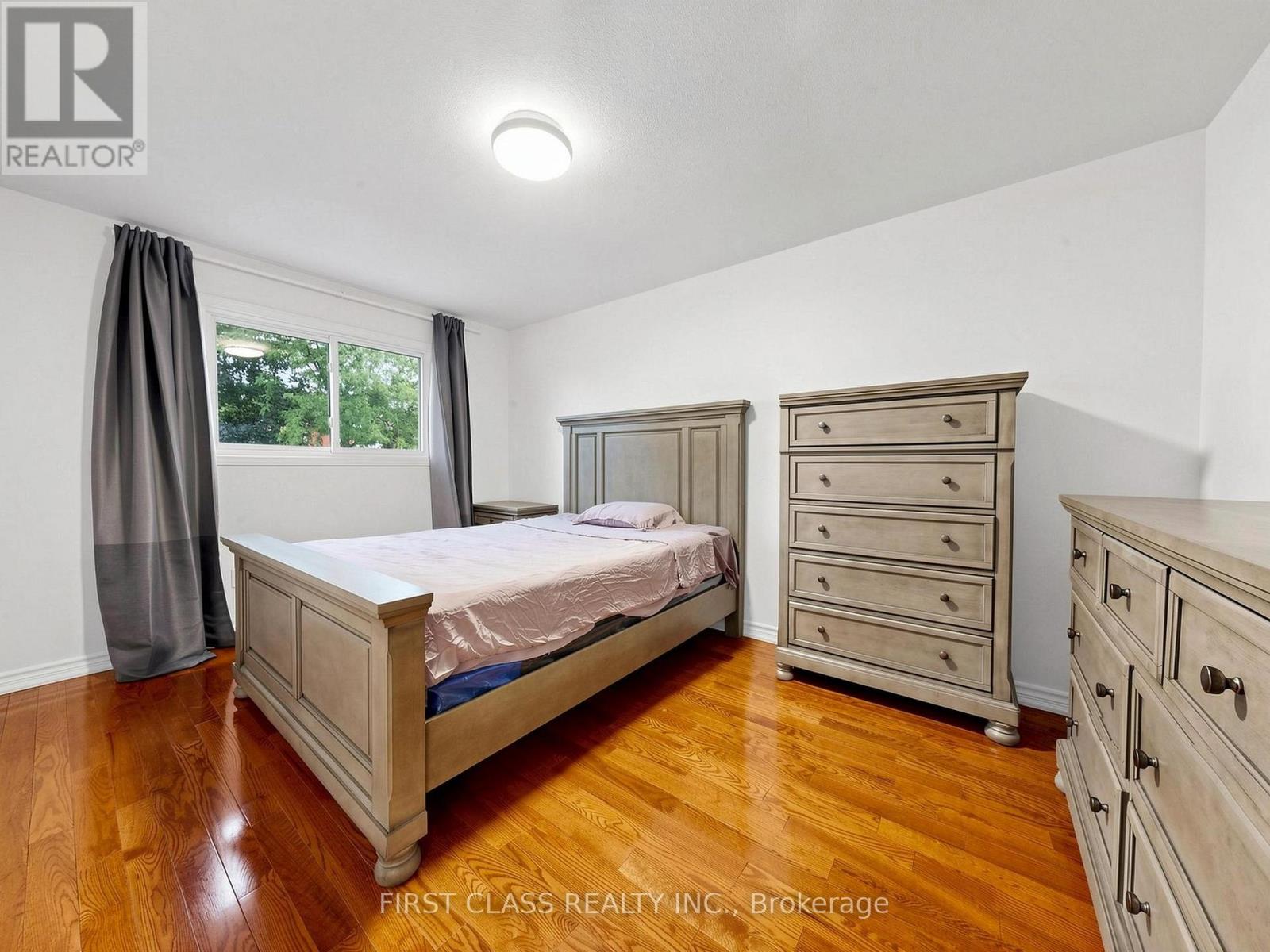 967 WHITE CLOVER WAY - 23