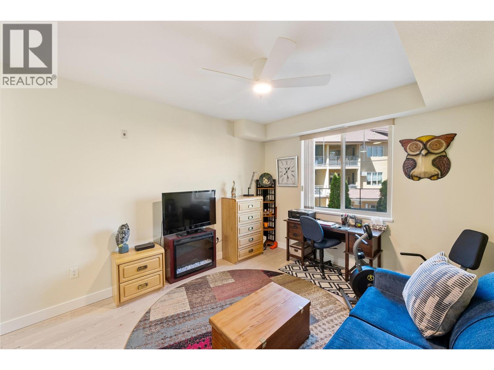 #107B 921 SPILLWAY Road - 23