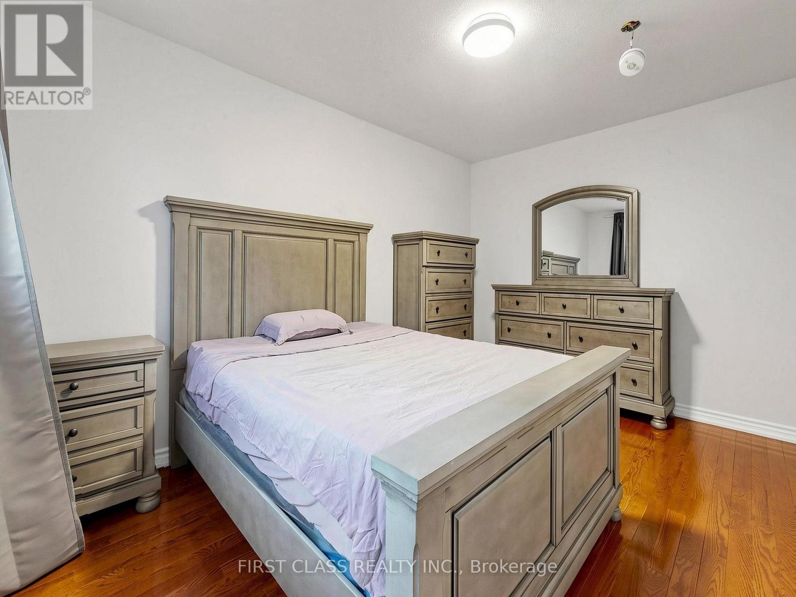 967 WHITE CLOVER WAY - 24