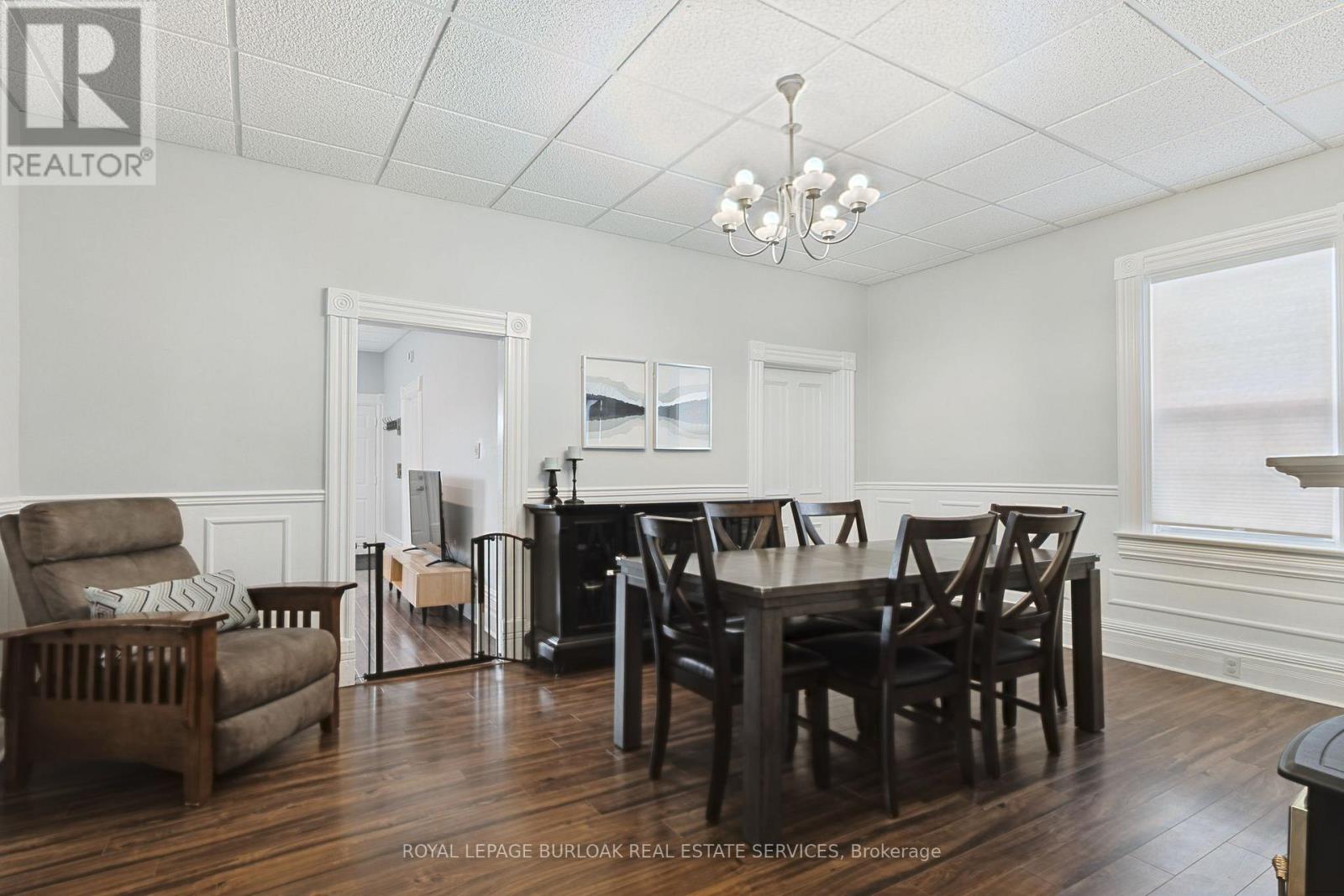 36 WOODLAND AVENUE - Image 13