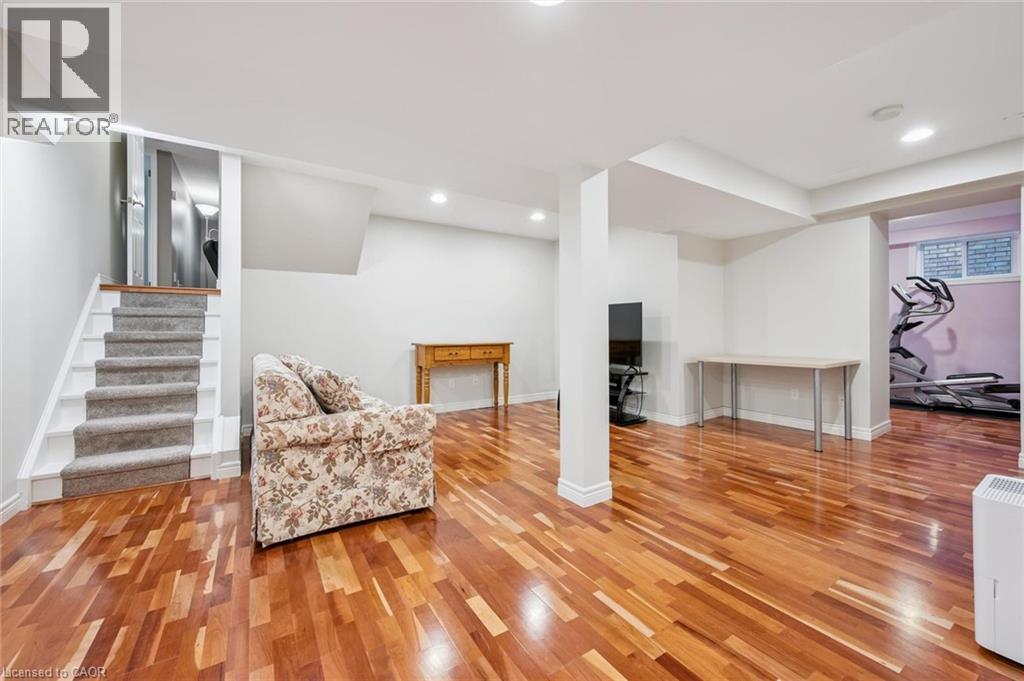 353 TWINFLOWER Crescent - 32