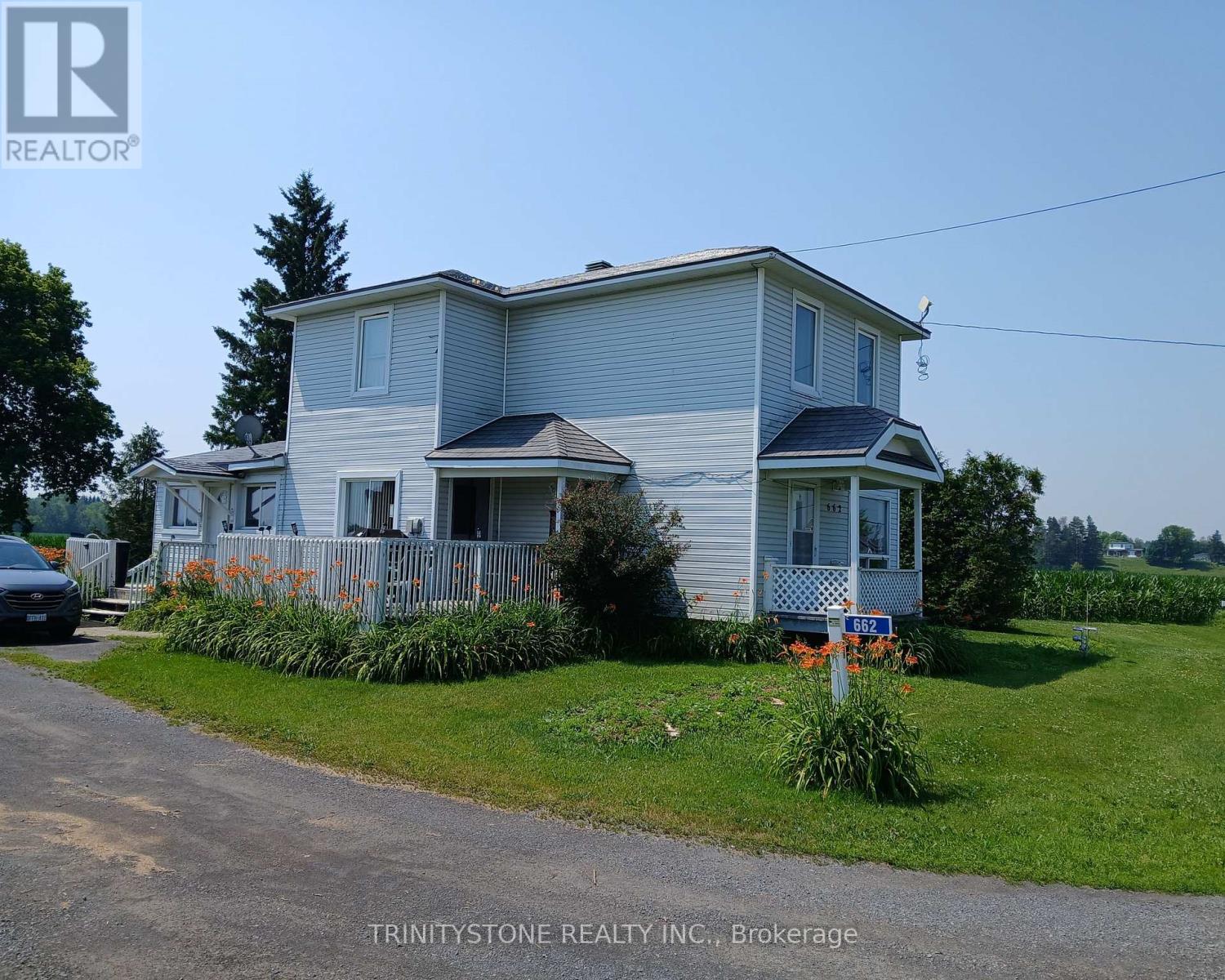 662 LACROIX ROAD - 4