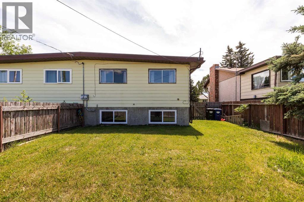 627 11 Street - 29