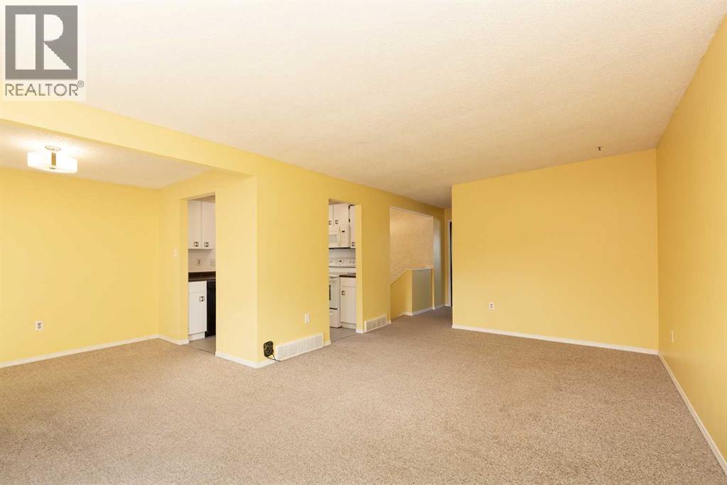 627 11 Street - 5