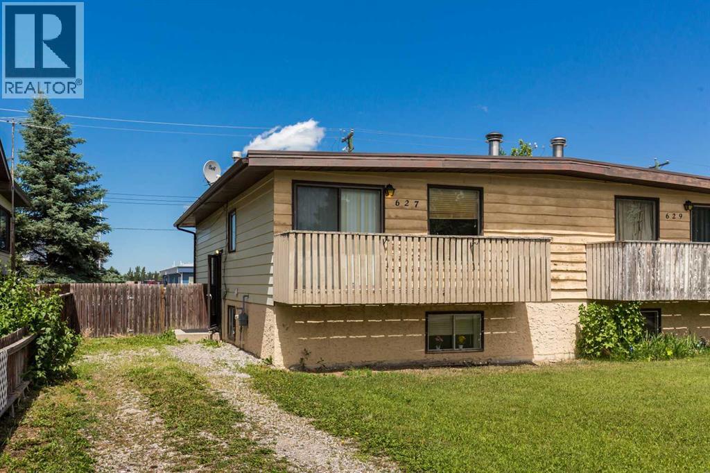 627 11 Street - 2