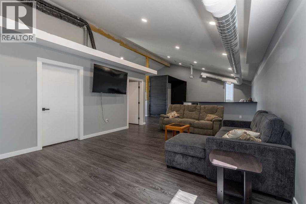 141 Stewart Avenue South - Photo 16