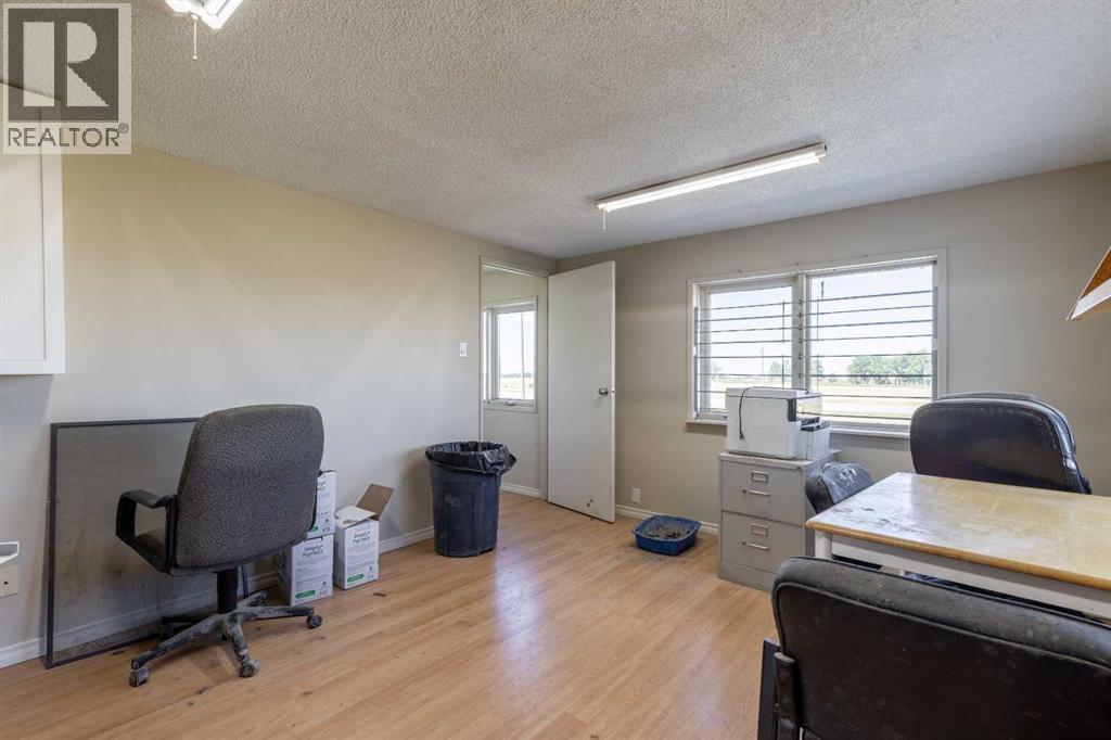 141 Stewart Avenue South - Photo 26