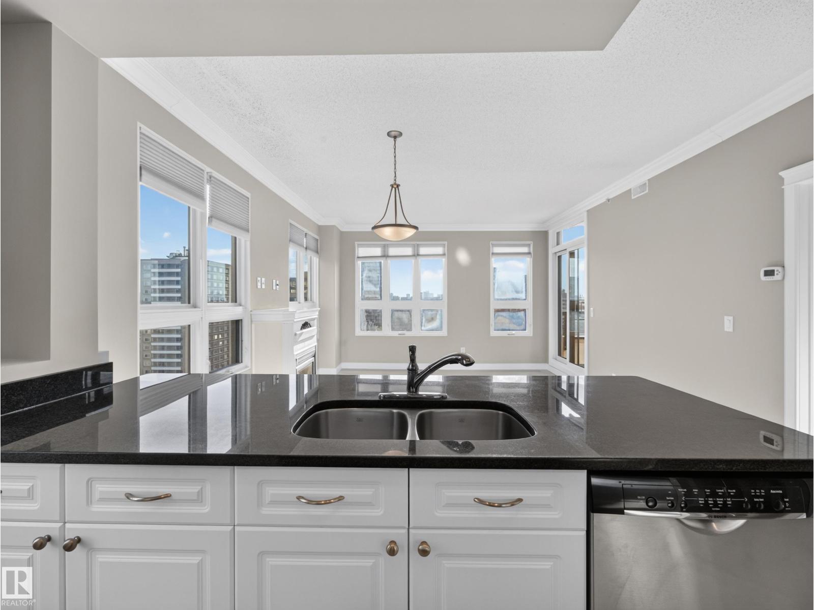 #1208 9939 109 ST NW - 17