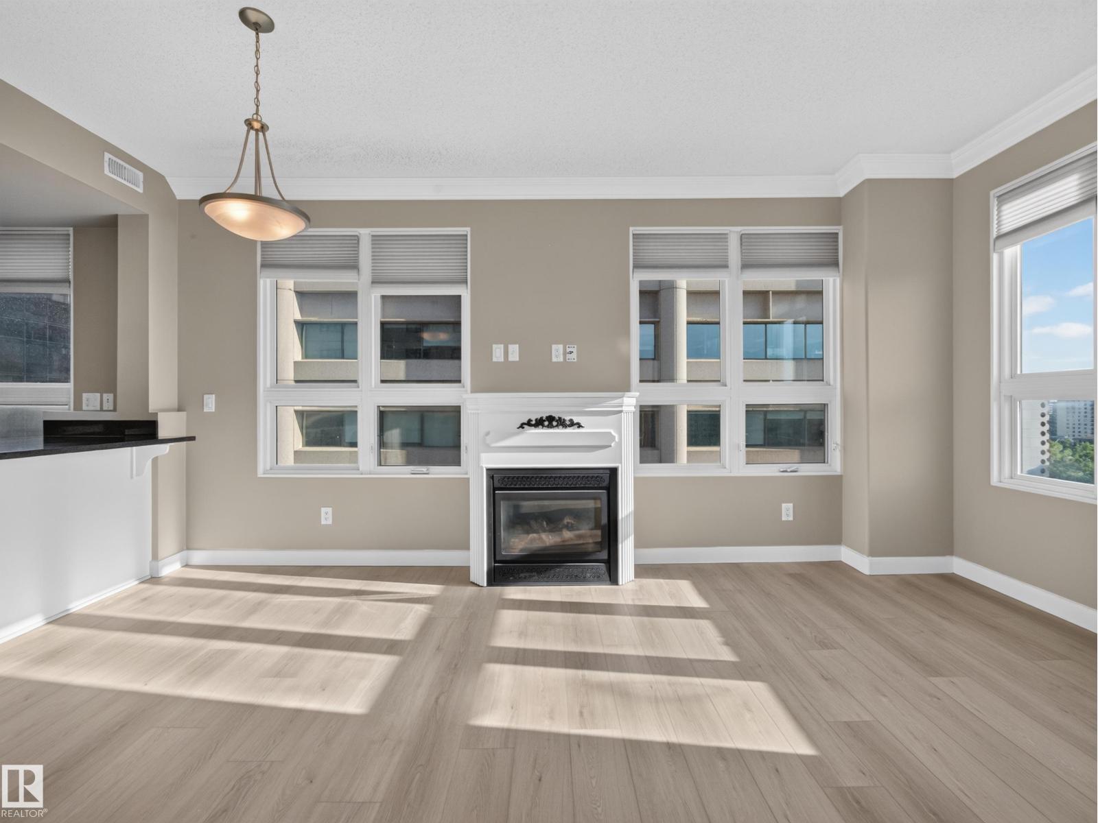 #1208 9939 109 ST NW - 25