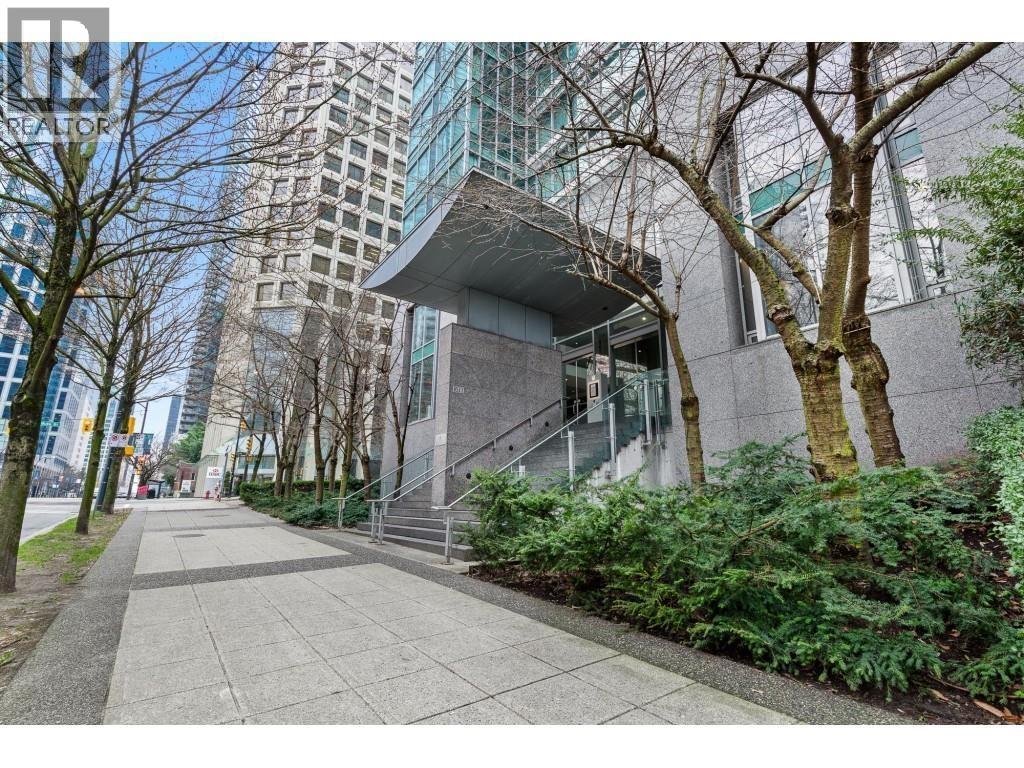 1 Bed, 1 Bath House for Rent in Vancouver – 2303 1200 W GEORGIA STREET, Vancouver – MLS# R3146795 - Image 2