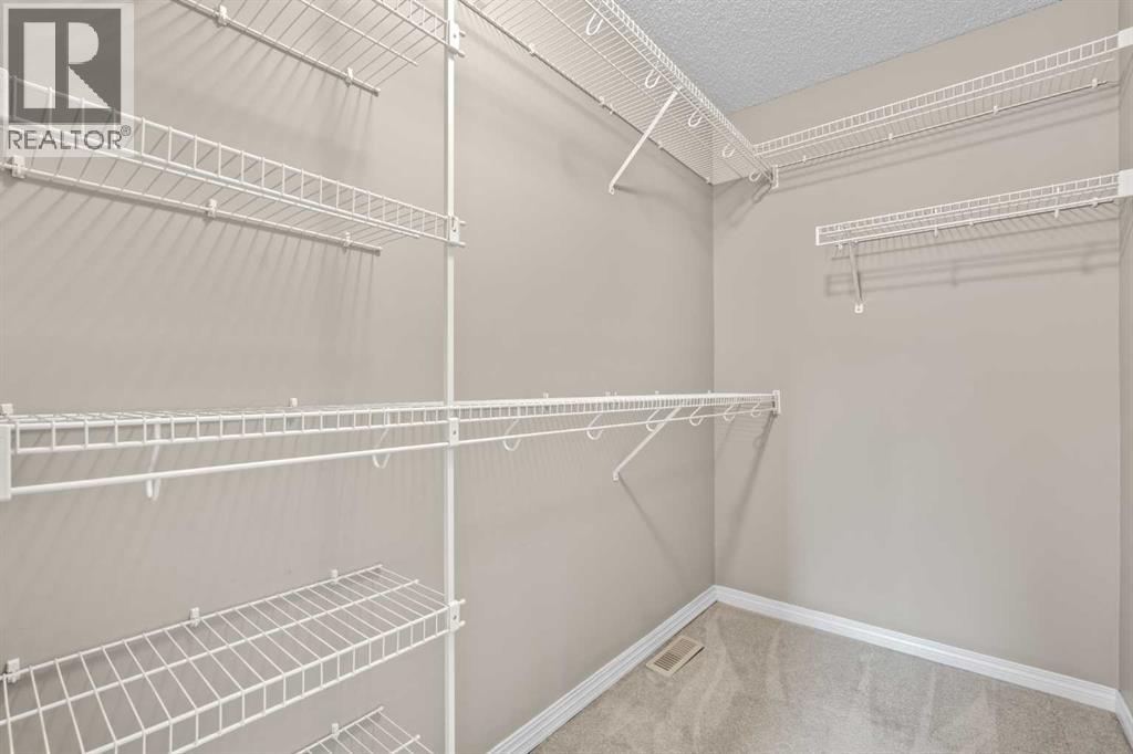 2362 Sagewood Crescent SW - 35