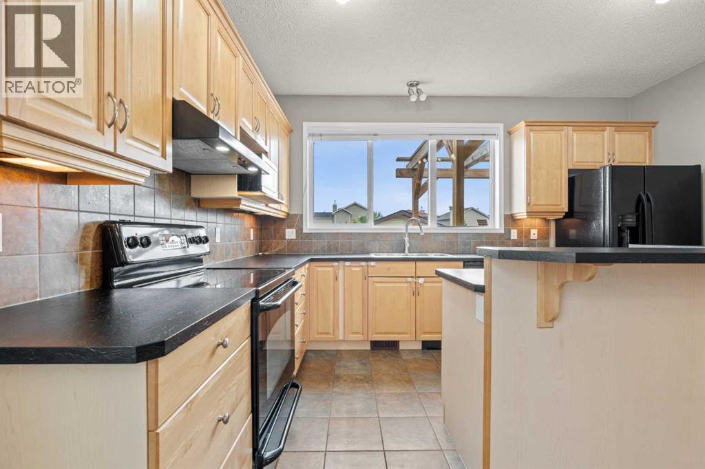 2362 Sagewood Crescent SW - 18