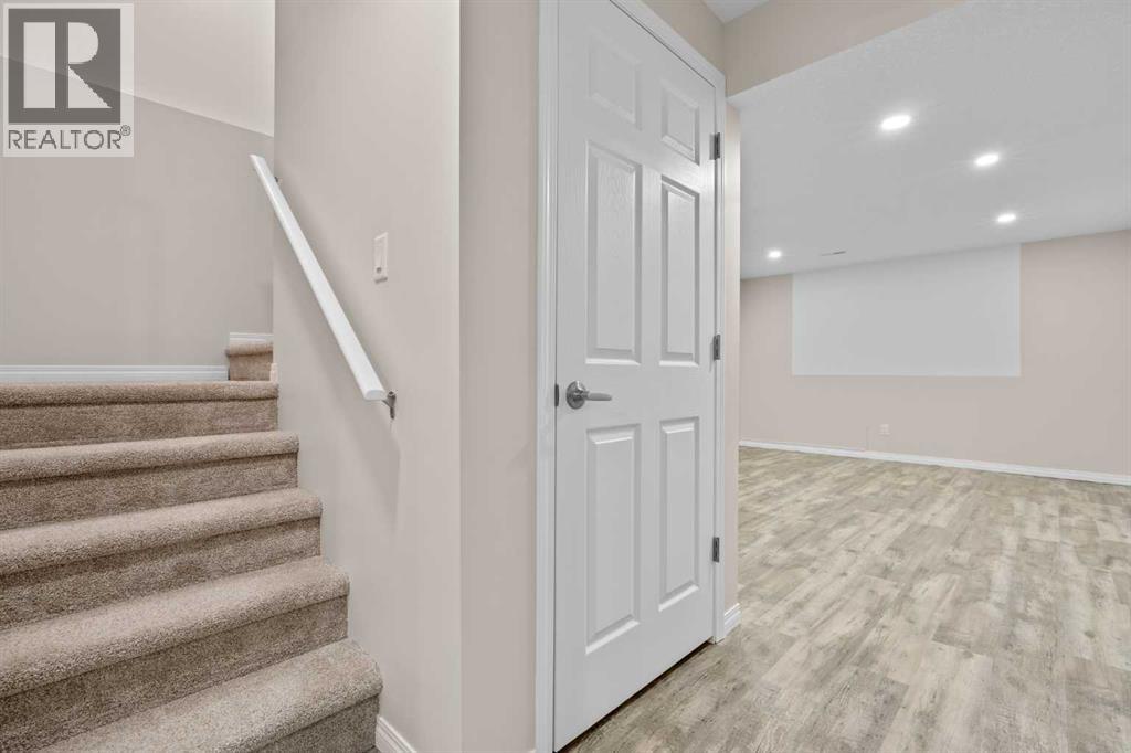 2362 Sagewood Crescent SW - 37