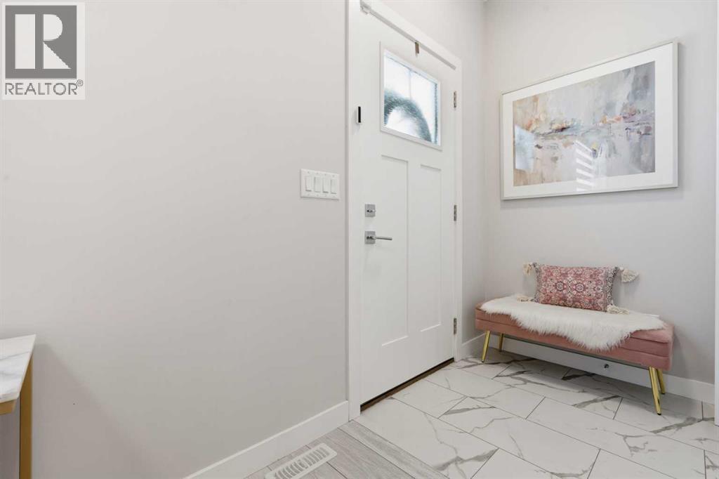 1053 west lakeview - 3
