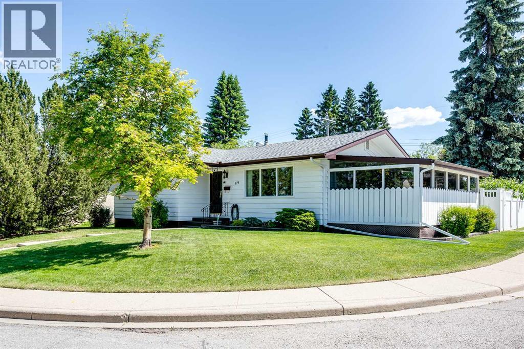 723 Seattle Drive SW - 2