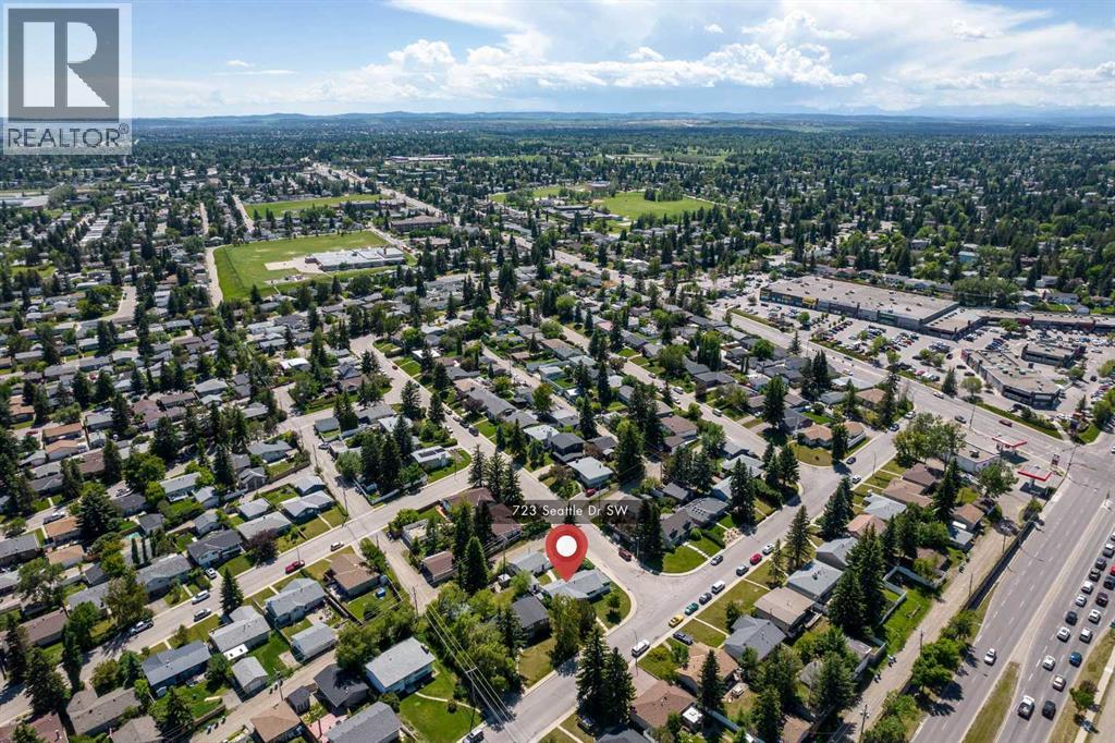 723 Seattle Drive SW - 33
