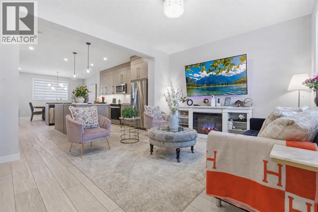1053 west lakeview - 2