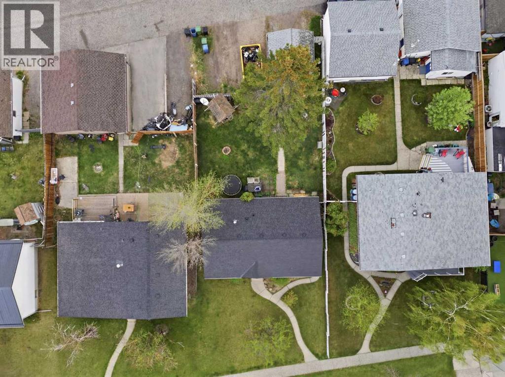 9032 Fairmount Drive SE - 31