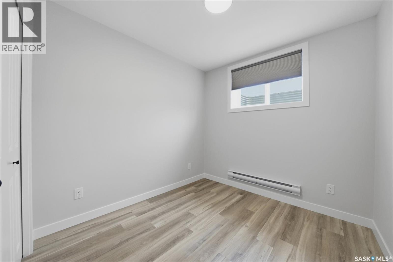 1118 9th STREET E - 39